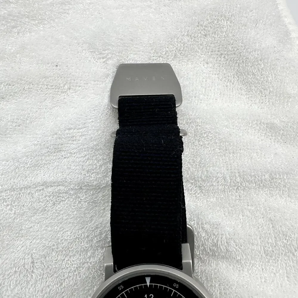 Maven MUS-G Black Dial Silver-Tone Fabric Strap Quartz Watch